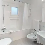Sté 3 Appartamento